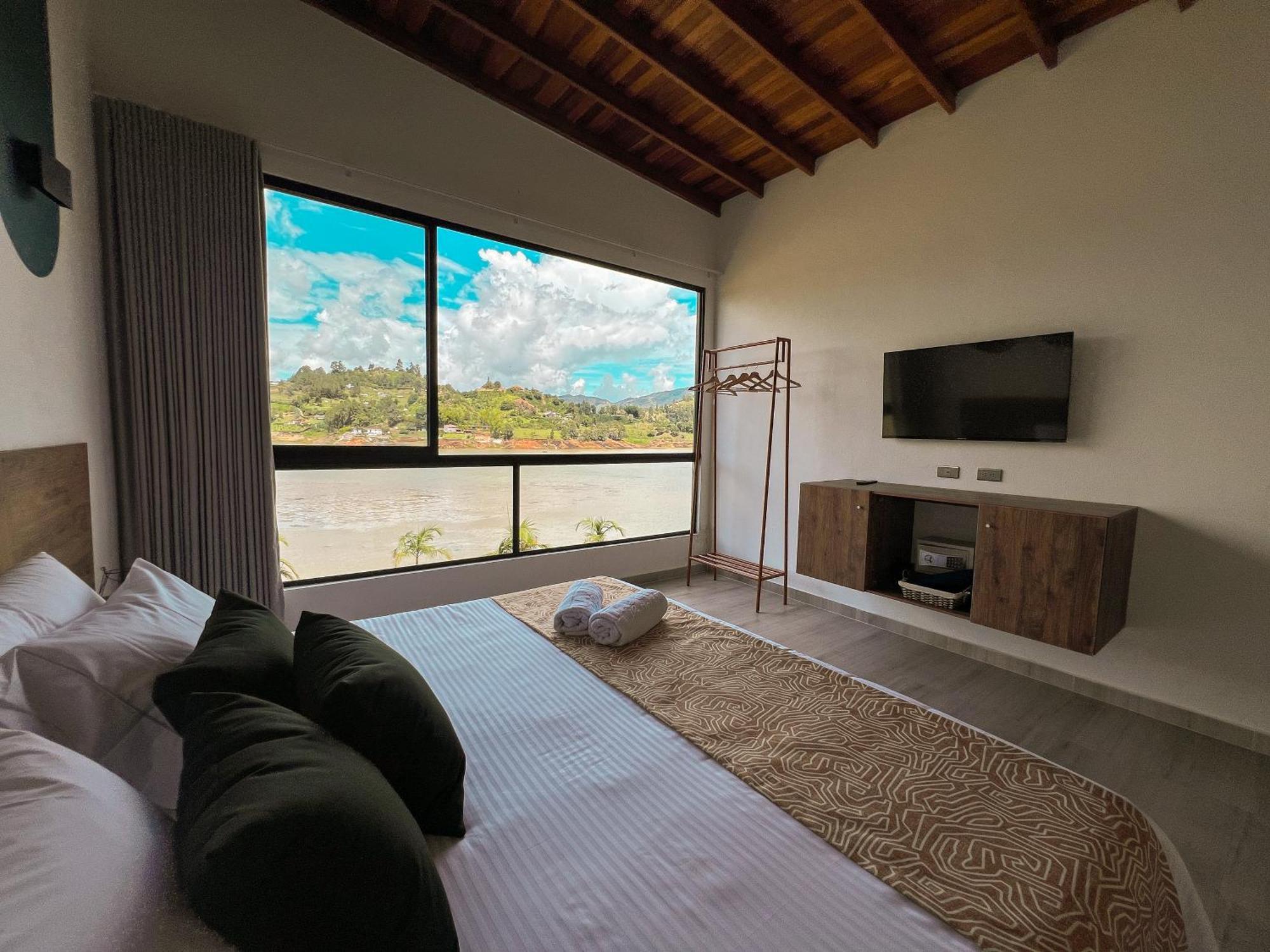 Viajero Guatape Hostel & Lake Club Ruang foto