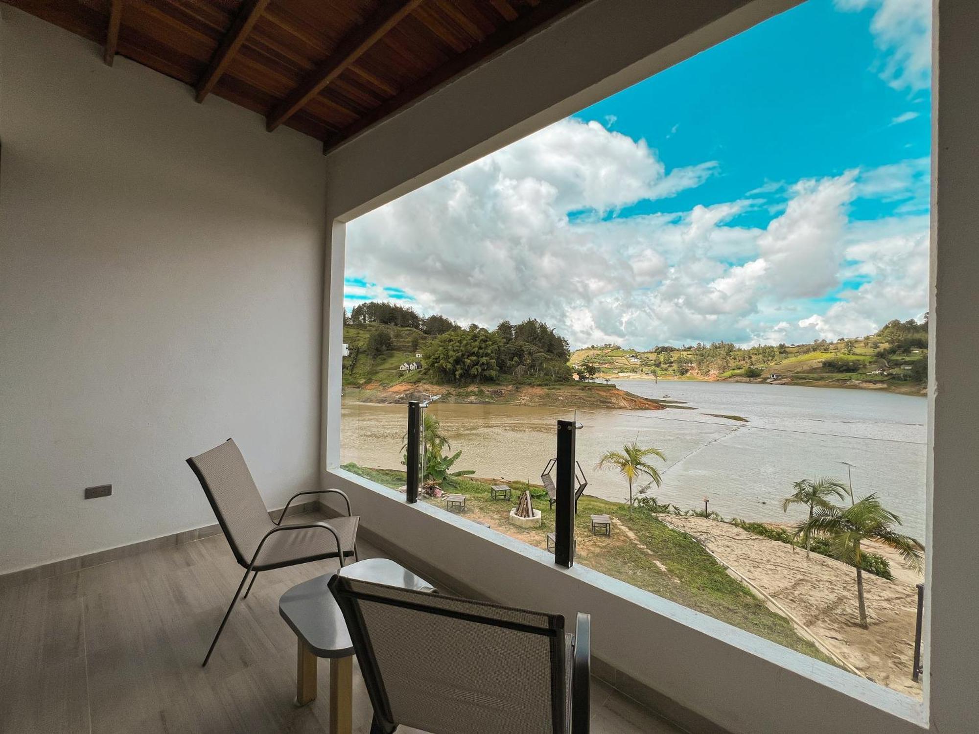 Viajero Guatape Hostel & Lake Club Ruang foto