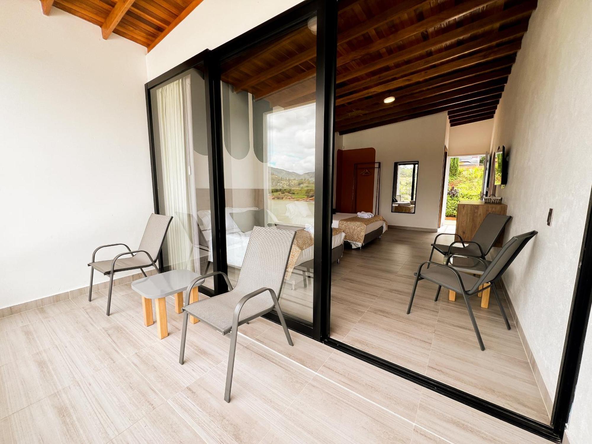 Viajero Guatape Hostel & Lake Club Ruang foto