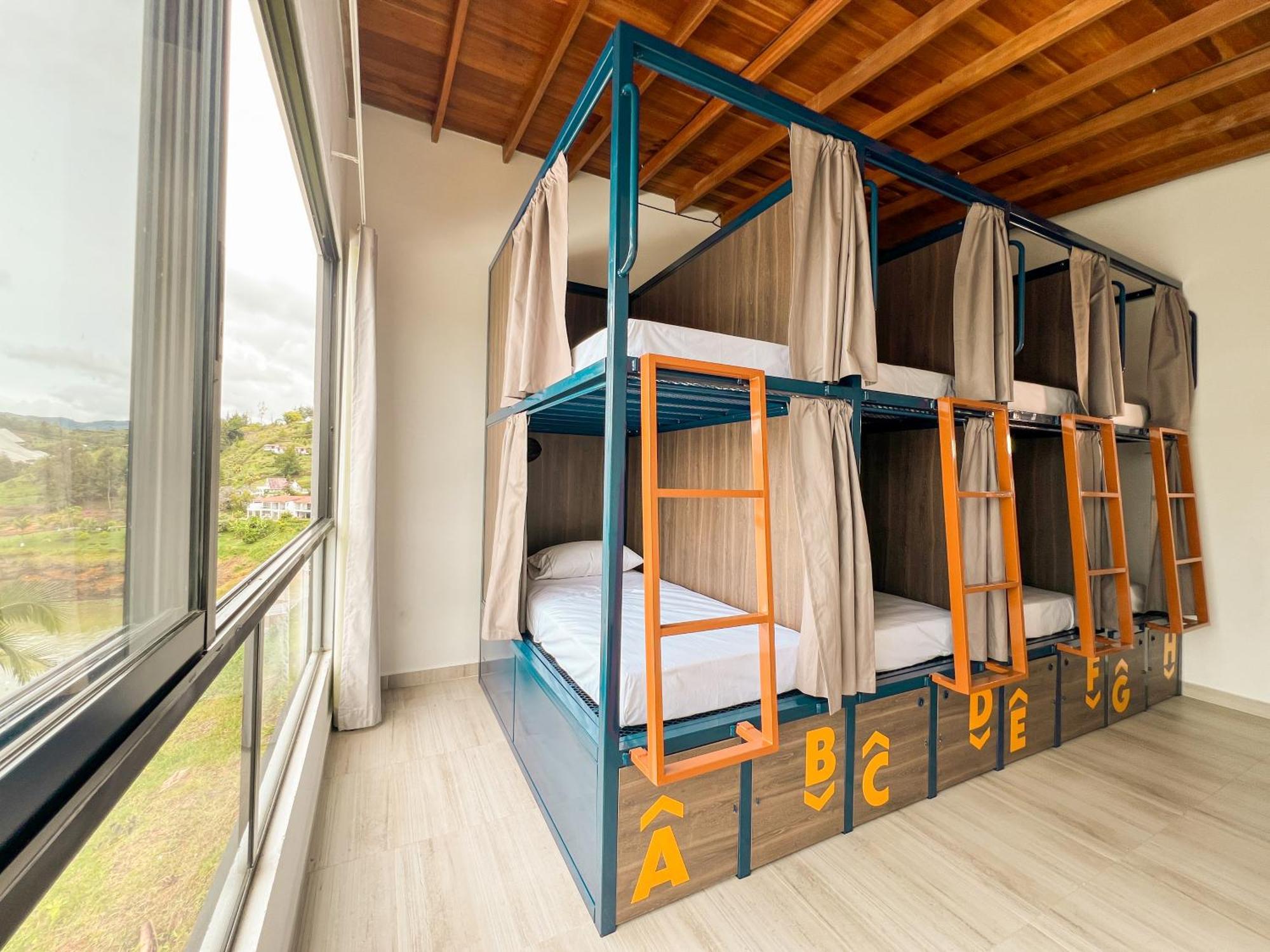 Viajero Guatape Hostel & Lake Club Bagian luar foto